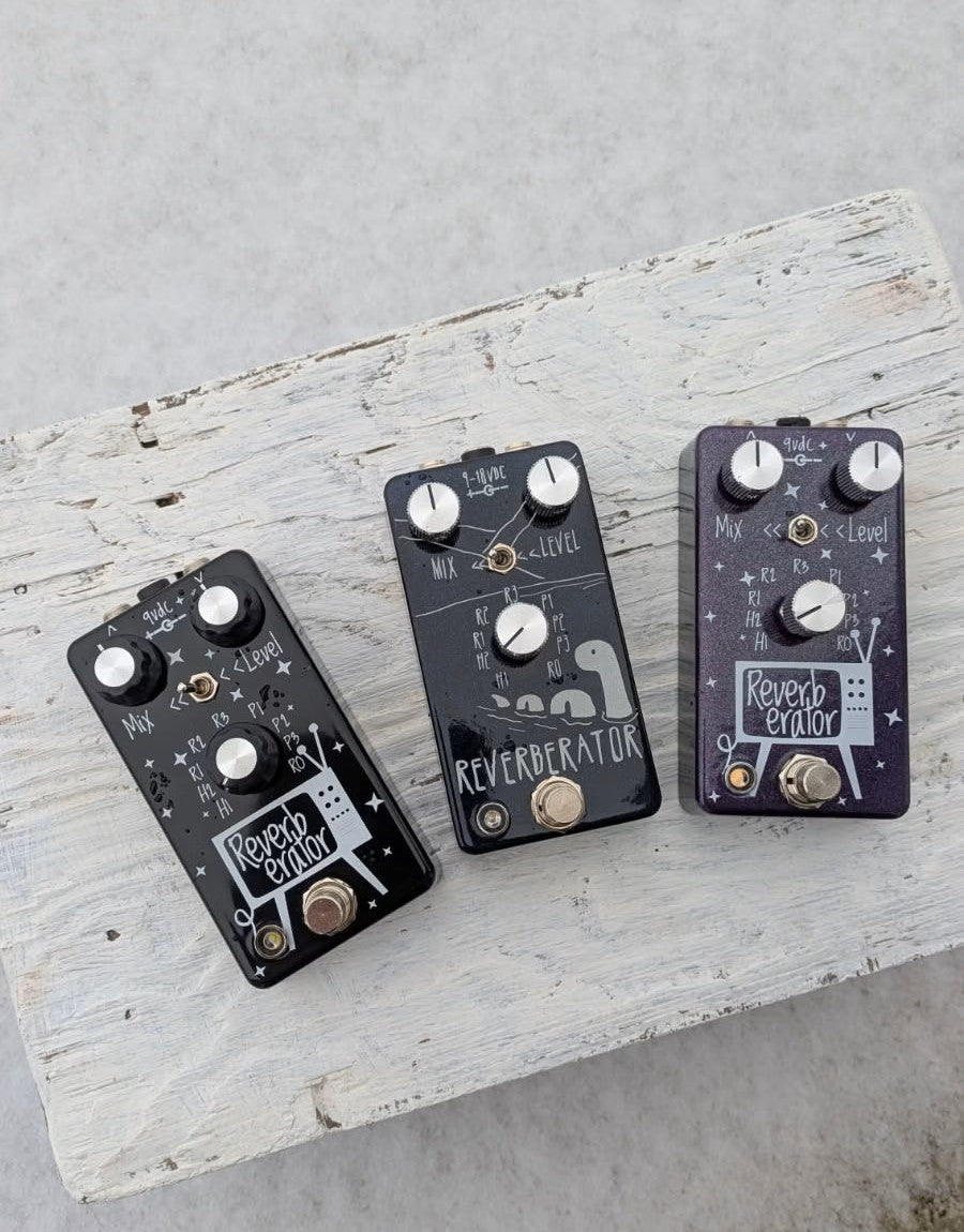 Dr. Scientist Mini Reverberator🎶9 Excellent Sounding Reverb Algorithms In A Compact Box! TV Deep Purple Sparkle Finish