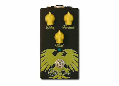 Delay Pedal Bat🦇Cave! AJ Peat Bat Cave Analog Delay. HUGE Lush Range Of Echo Tones! Sounds So Big You'll Get Lost In It!