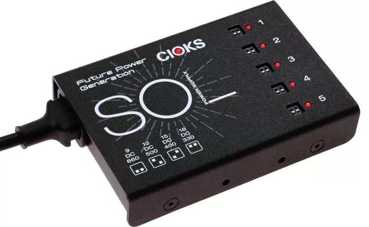CIOKS Sol Pedal Power (WATCHLIST OFFER) Selectable Voltage,5 Isolated Outlets,9 Cables